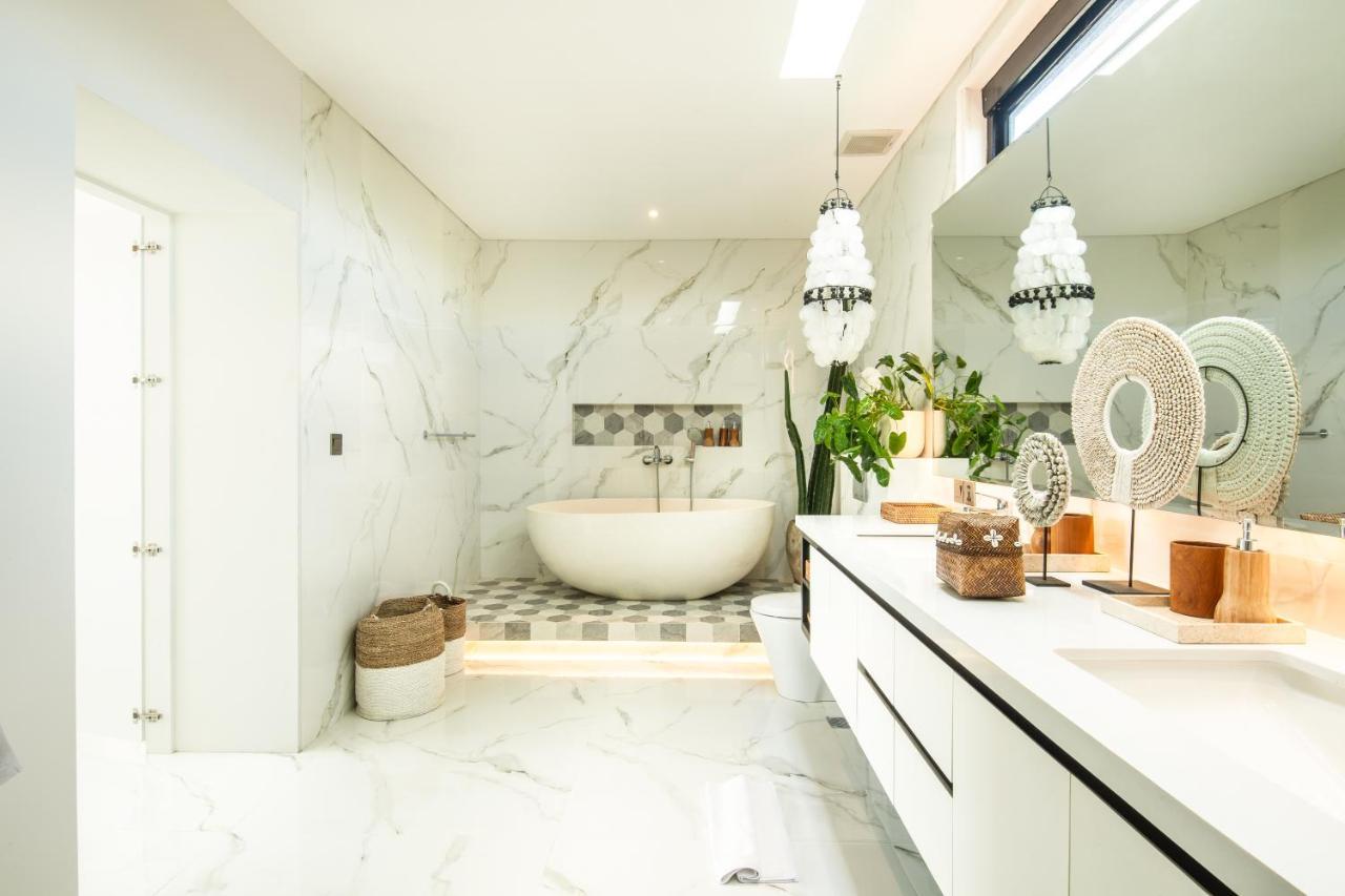 Luxury Villa Devina I Seminyak I Yoga & Gym Zewnętrze zdjęcie